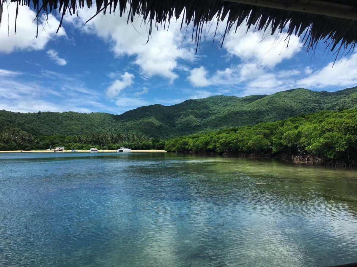 ホテル Floating Paradise カリムンジャワ エクステリア 写真